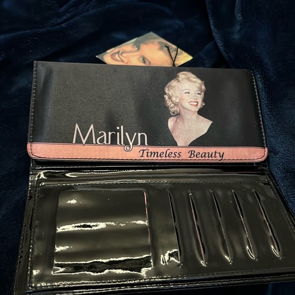 Marilyn Monroe wallet - Picture 3 of 3